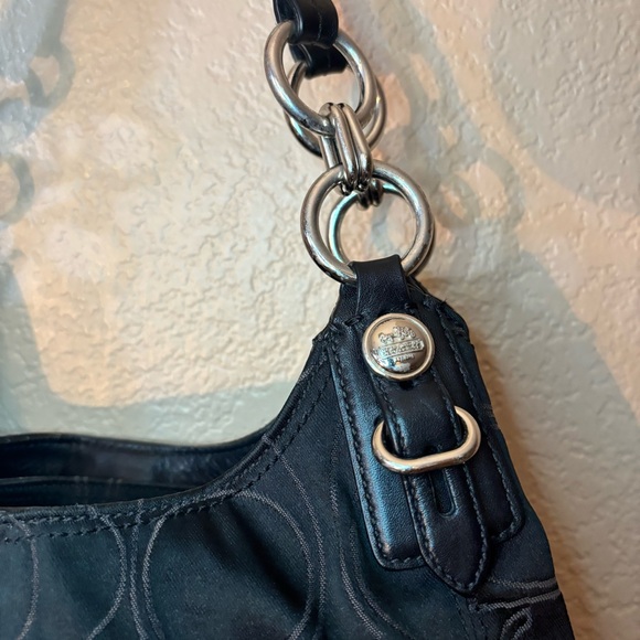 COACH Maggie Op Art Signature C
Shoulder Bag Black Sateen Leather Hobo Silver - Picture 9 of 16